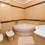 Alana 1 Penthouse Lägenhet *