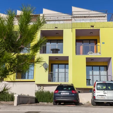 Alana 1 Penthouse Apartment Dramalj